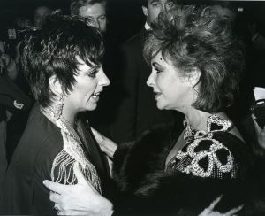 Liza Minelli and Liz Taylor, 1990, LA.jpg
